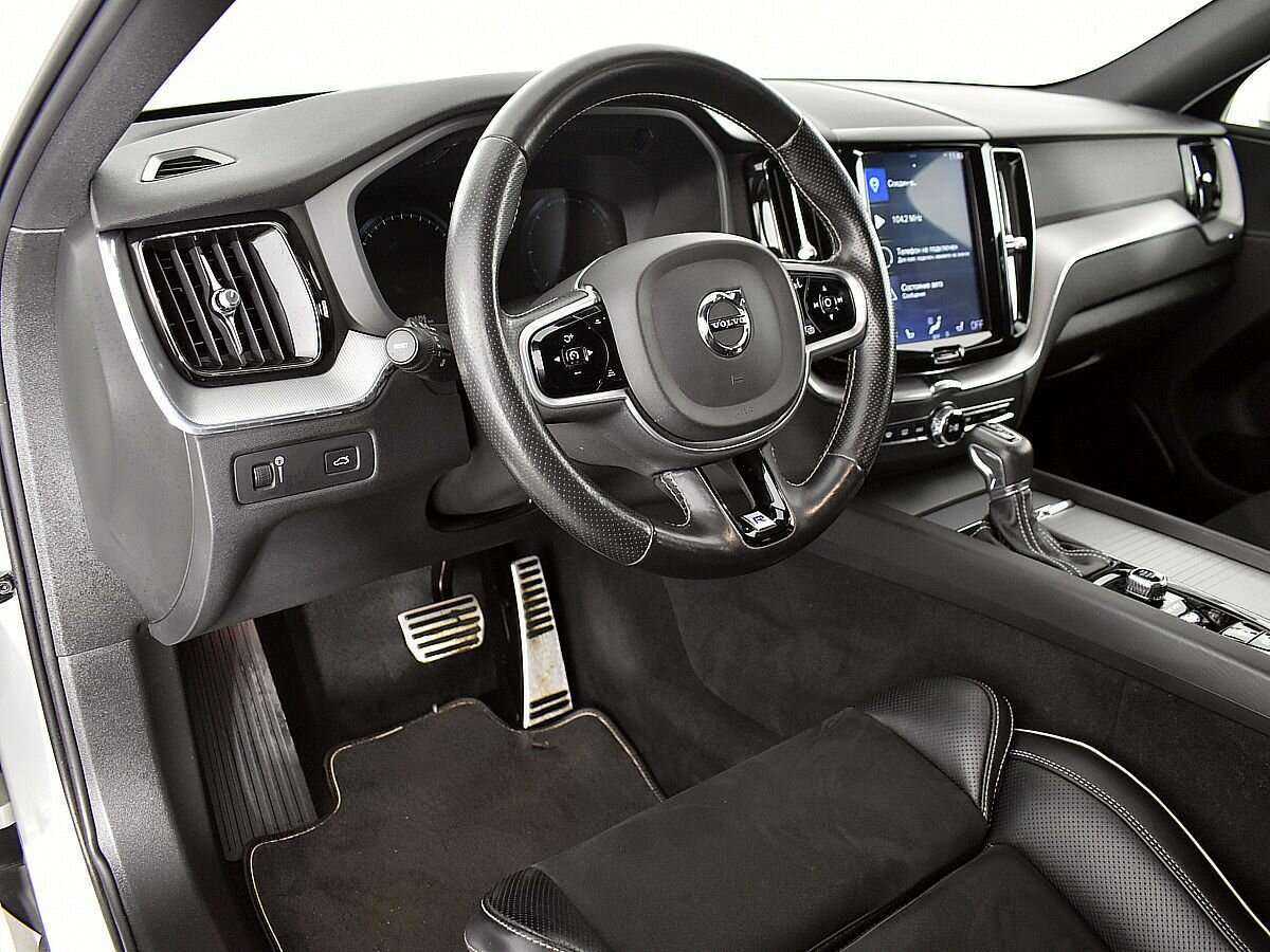 Купить Volvo XC60, 2018, 215 353 км, фото №9