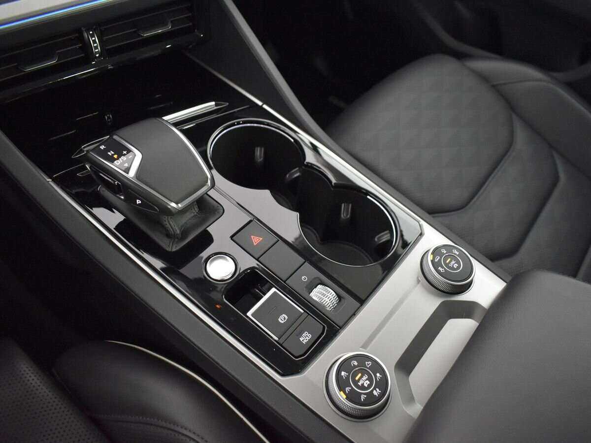 Купить Volkswagen Touareg, 2019, 62 935 км, фото №16