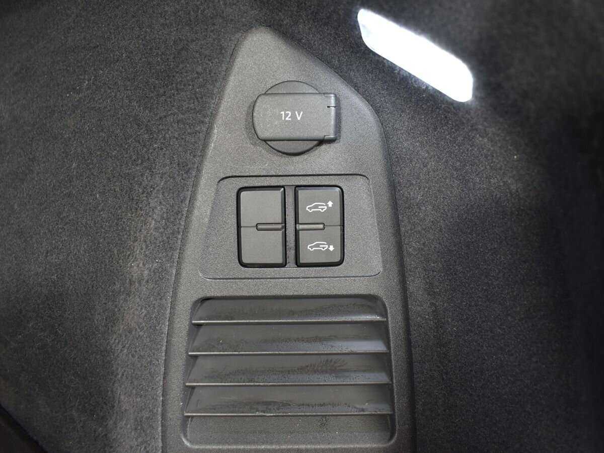 Купить Volkswagen Touareg, 2019, 62 935 км, фото №19