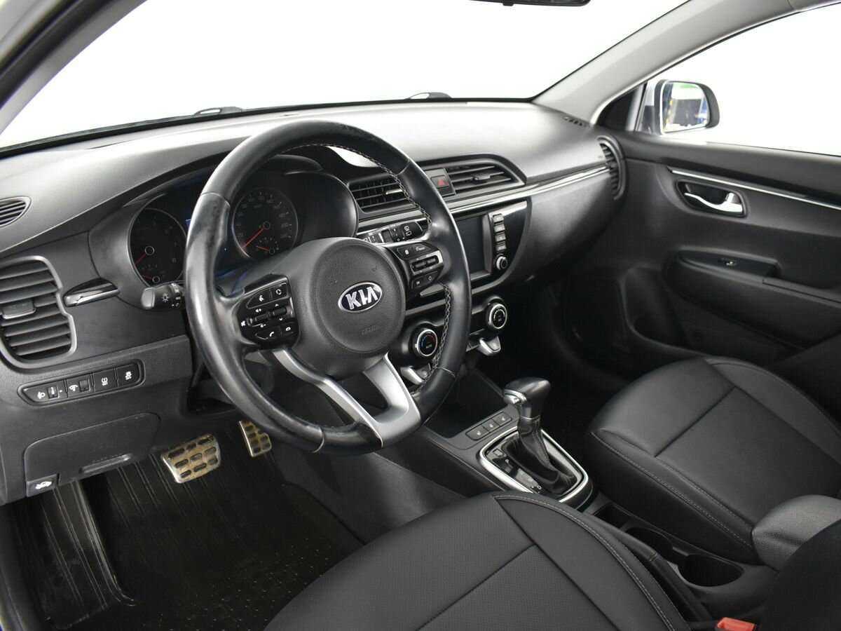 Купить Kia Rio X-Line, 2018, 148 351 км, фото №9