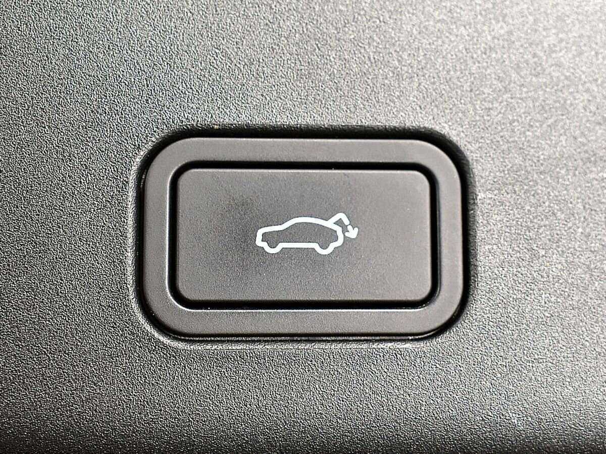 Купить Zeekr 001 100 kWh, 2022, 11 163 км, фото №21