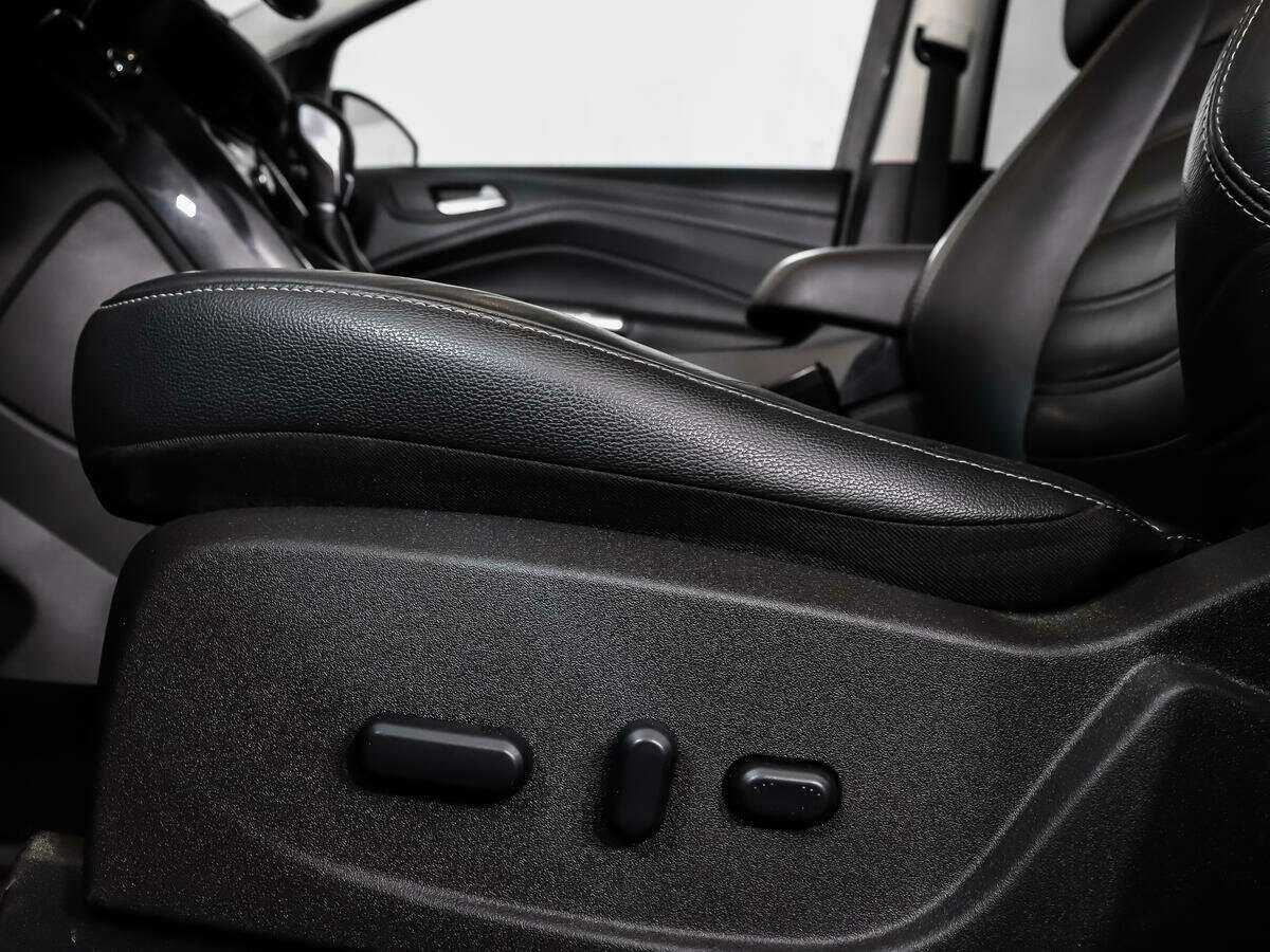 Купить Ford Kuga, 2016, 65 962 км, фото №8