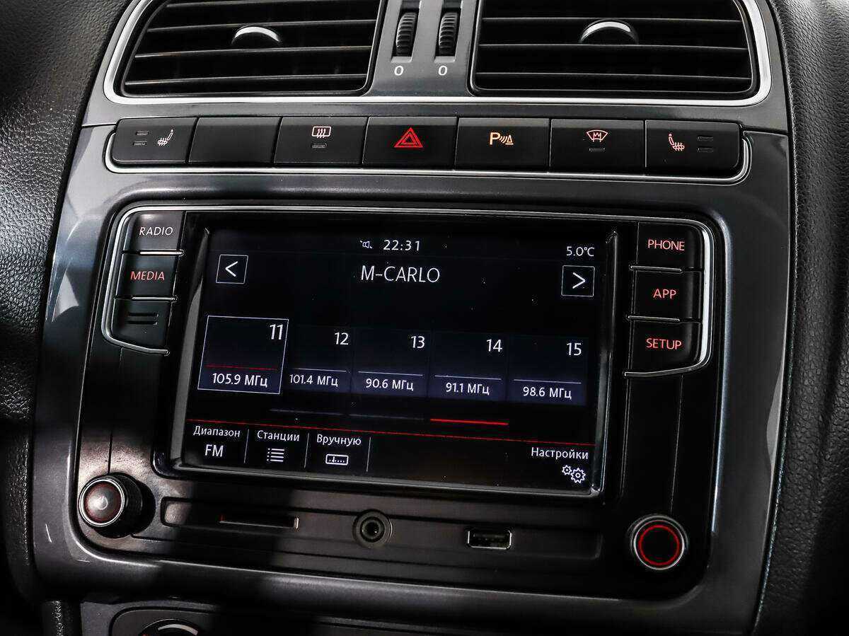 Купить Volkswagen Polo, 2018, 131 298 км, фото №13