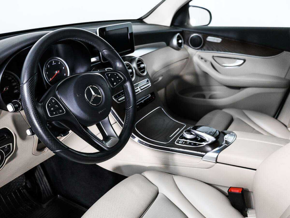 Купить Mercedes-Benz GLC 250 d, 2017, 82 900 км, фото №9