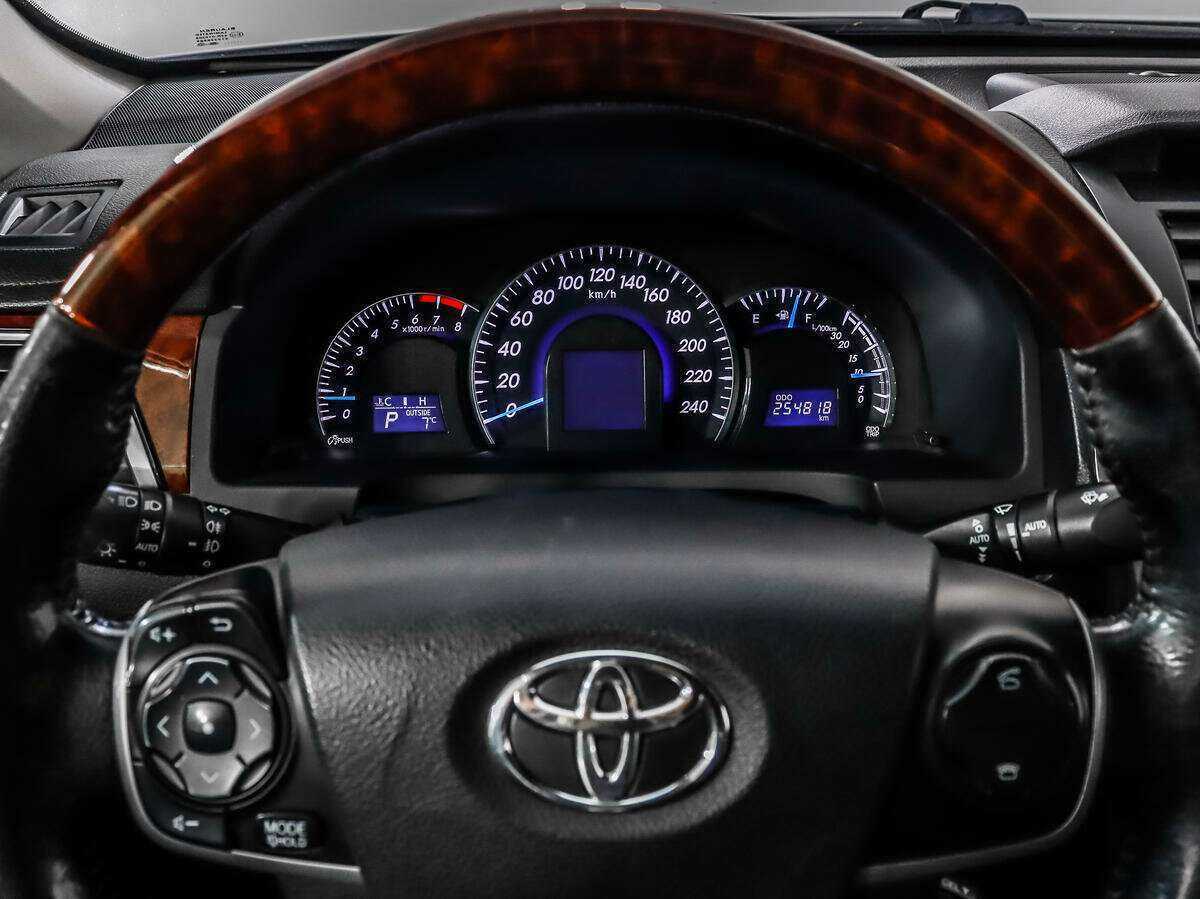 Купить Toyota Camry, 2012, 254 763 км, фото №19