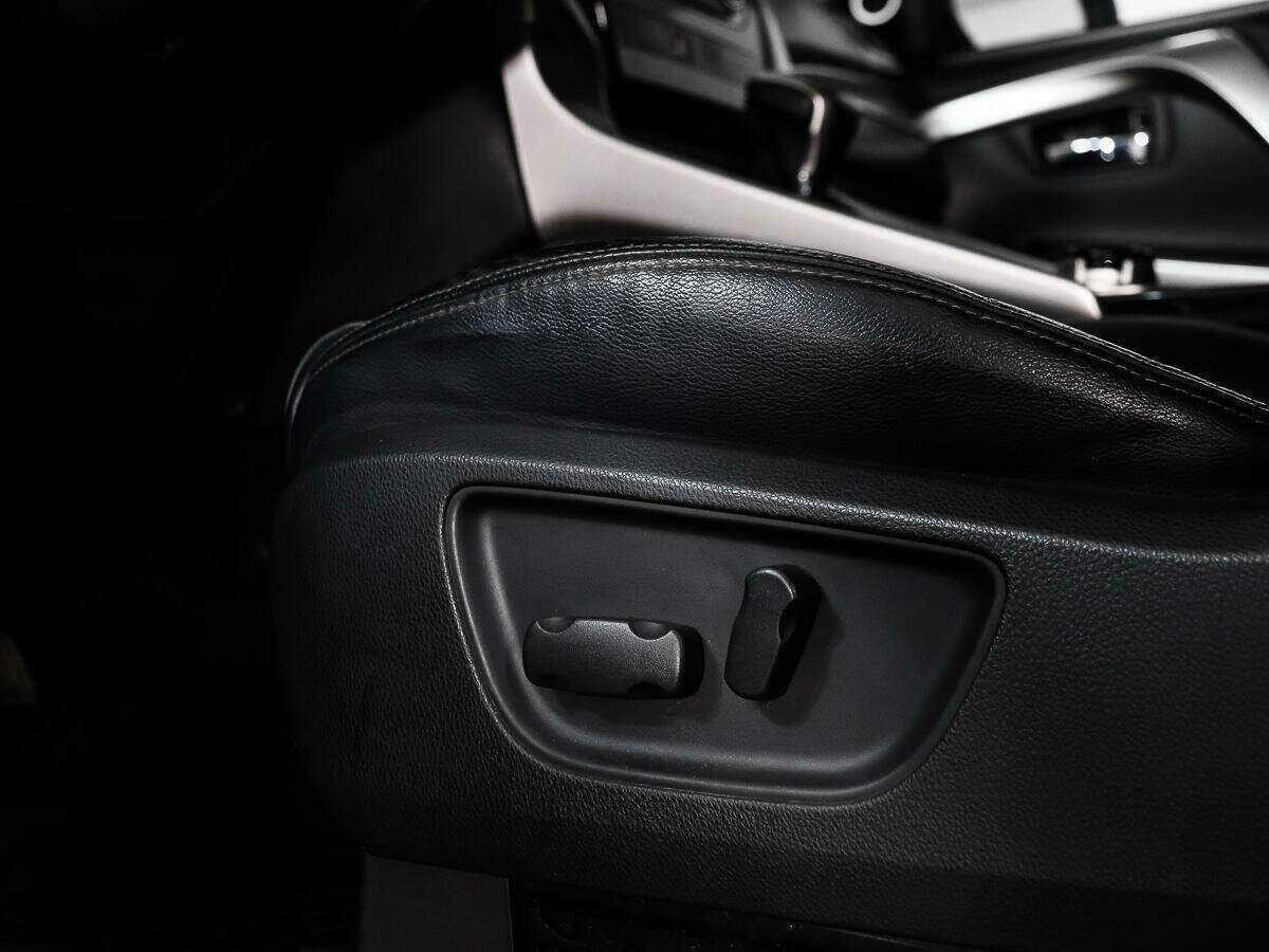 Купить Mitsubishi Pajero Sport, 2016, 201 246 км, фото №9