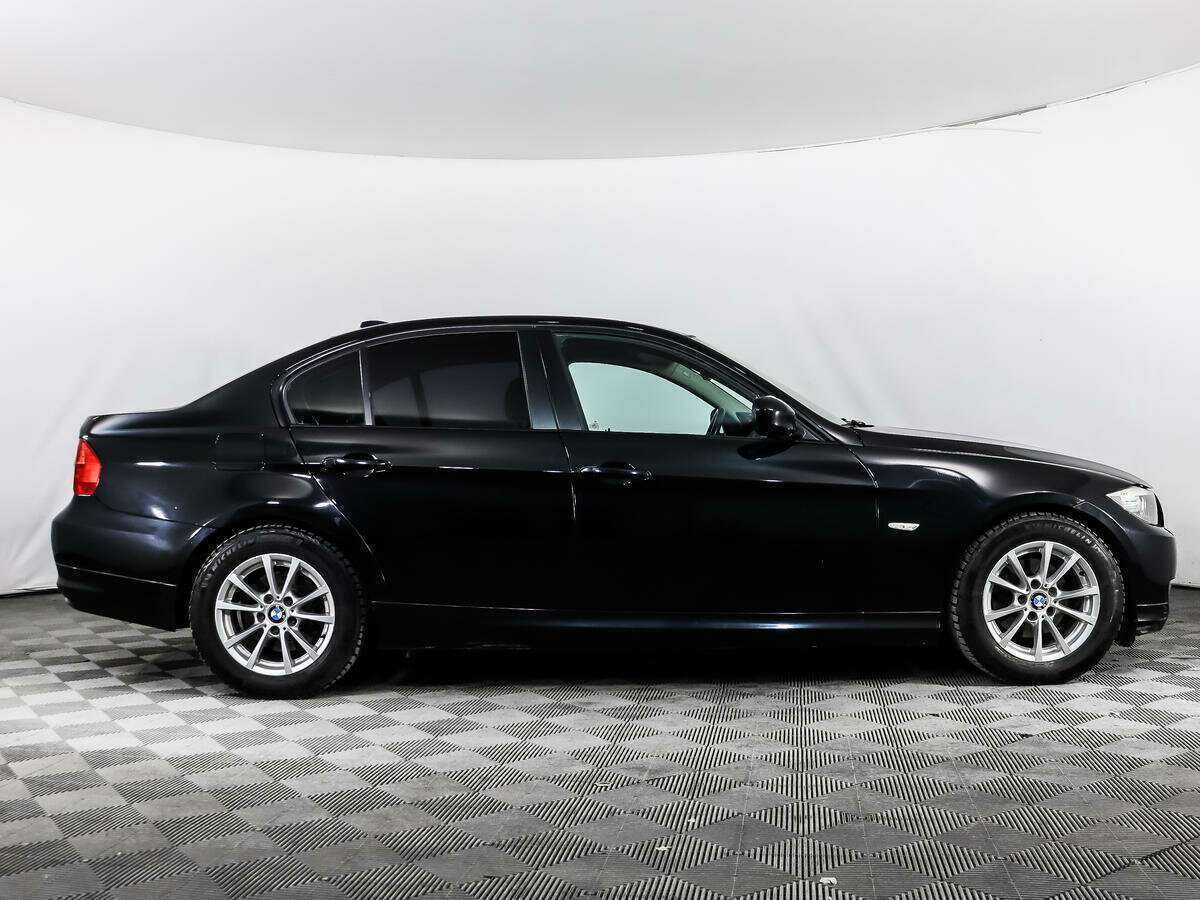 Купить BMW 3 серии 320i, 2011, 161 162 км, фото №4