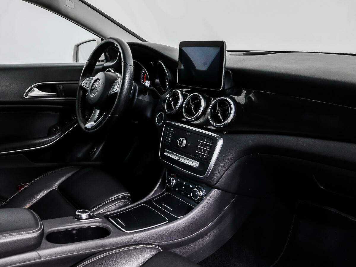 Купить Mercedes-Benz CLA 250, 2016, 112 619 км, фото №11