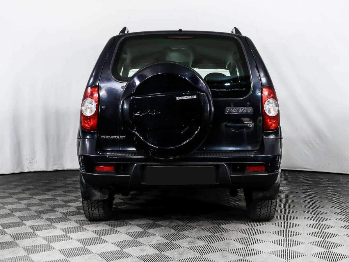 Купить Chevrolet Niva, 2010, 130 516 км, фото №6