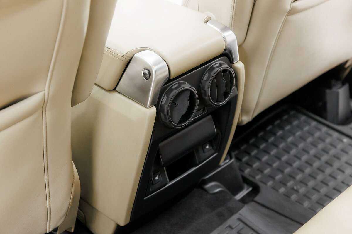 Купить Land Rover Discovery, 2009, 179 000 км, фото №19