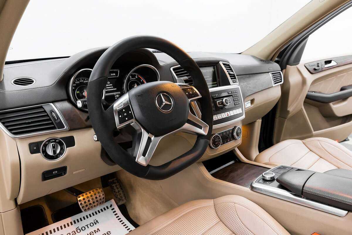 Купить Mercedes-Benz M-Класс AMG 63 AMG, 2013, 156 000 км, фото №11