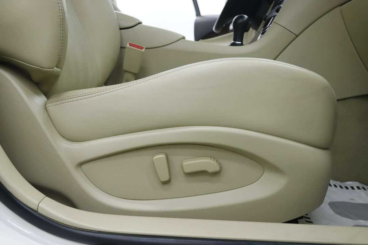 Купить Infiniti QX50, 2016, 117 500 км, фото №22