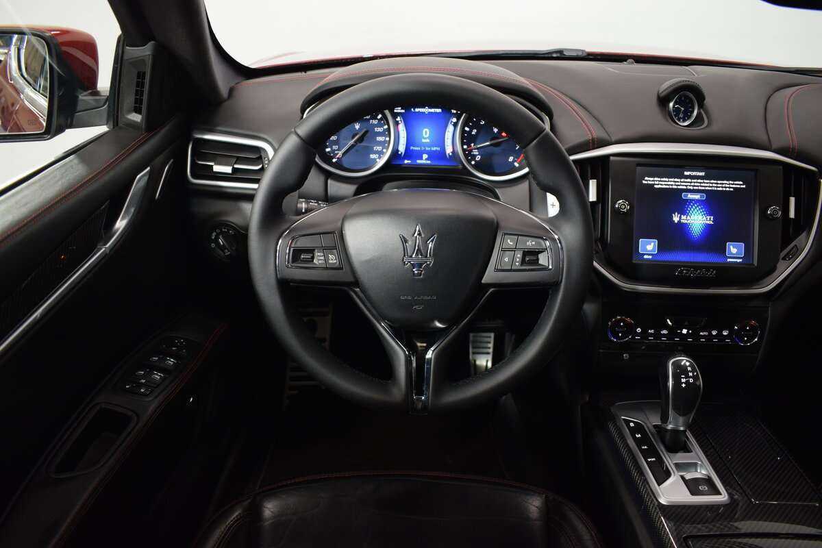 Купить Maserati Ghibli S Q4, 2015, 155 000 км, фото №8