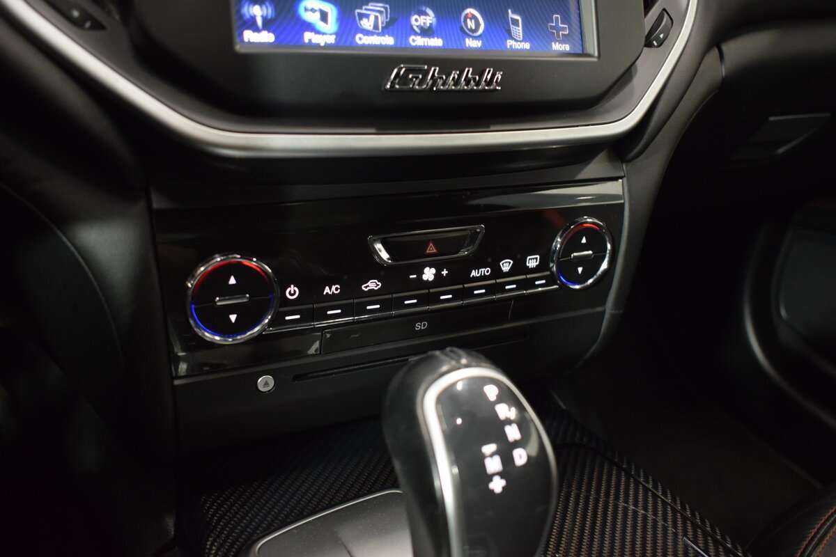 Купить Maserati Ghibli S Q4, 2015, 155 000 км, фото №24