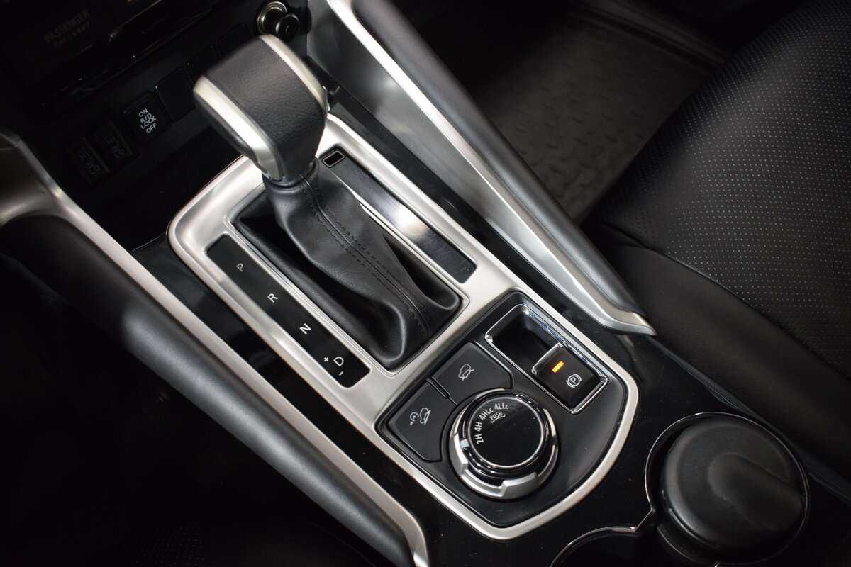 Купить Mitsubishi Pajero Sport, 2019, 74 000 км, фото №21