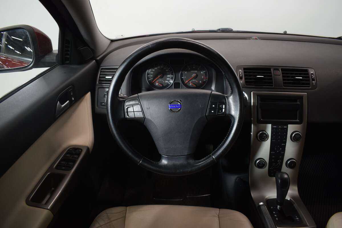 Купить Volvo S40, 2010, 124 000 км, фото №6