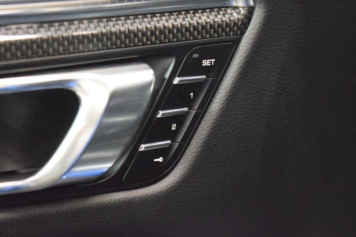 Купить Porsche Macan Turbo, 2015, 123 466 км, фото №8