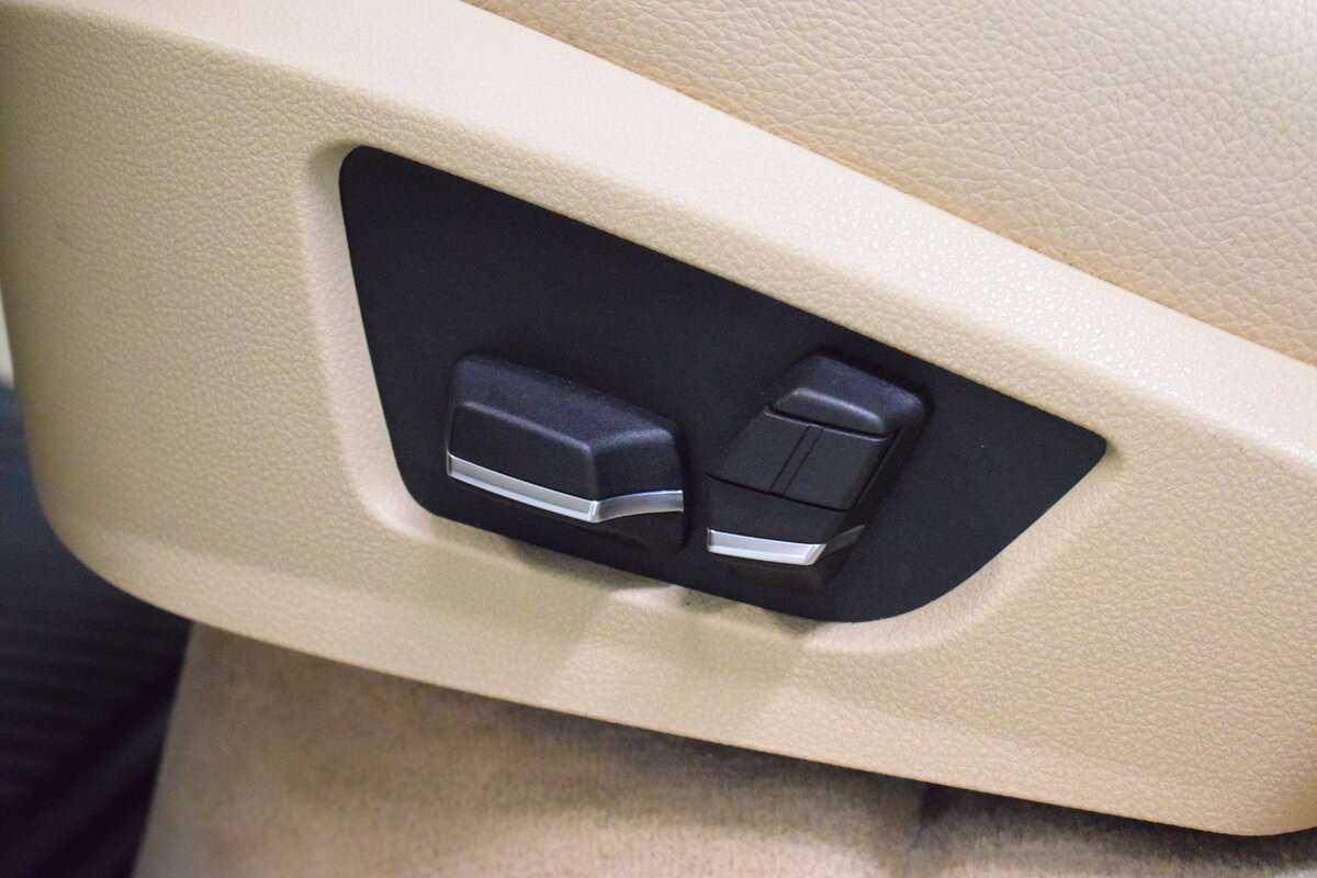 Купить BMW 5 серии Gran Turismo 535d xDrive, 2011, 245 100 км, фото №18