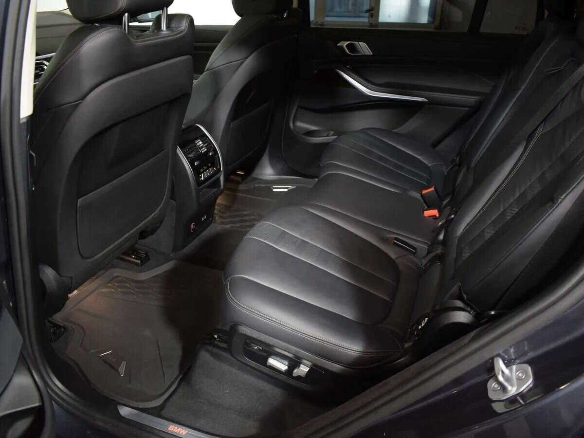 Купить BMW X7 30d, 2019, 76 331 км, фото №8