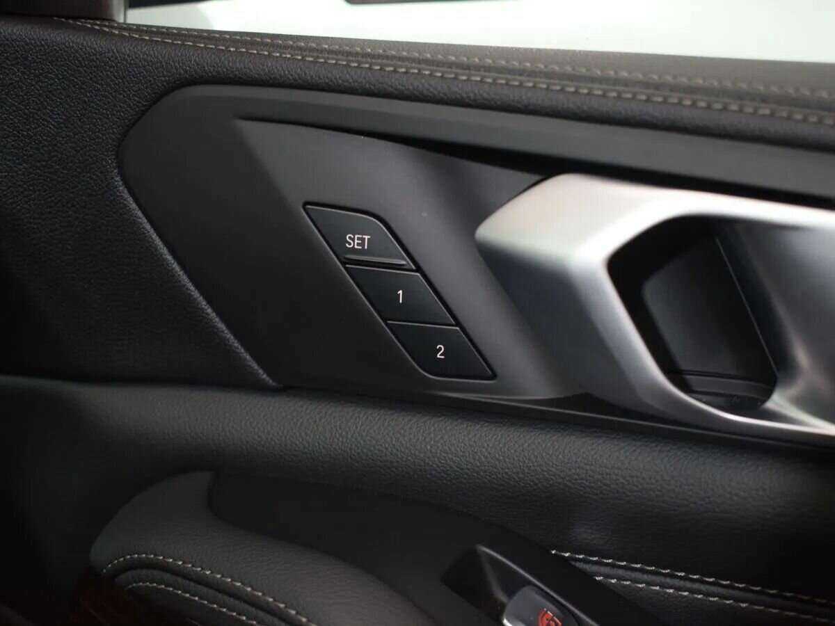 Купить BMW X7 30d, 2019, 76 331 км, фото №23