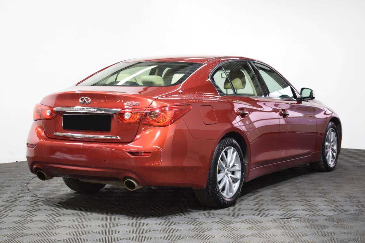 Купить Infiniti Q50, 2015, 263 000 км, фото №4