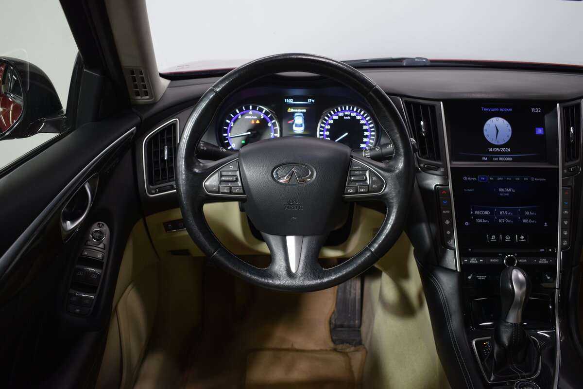 Купить Infiniti Q50, 2015, 263 000 км, фото №10