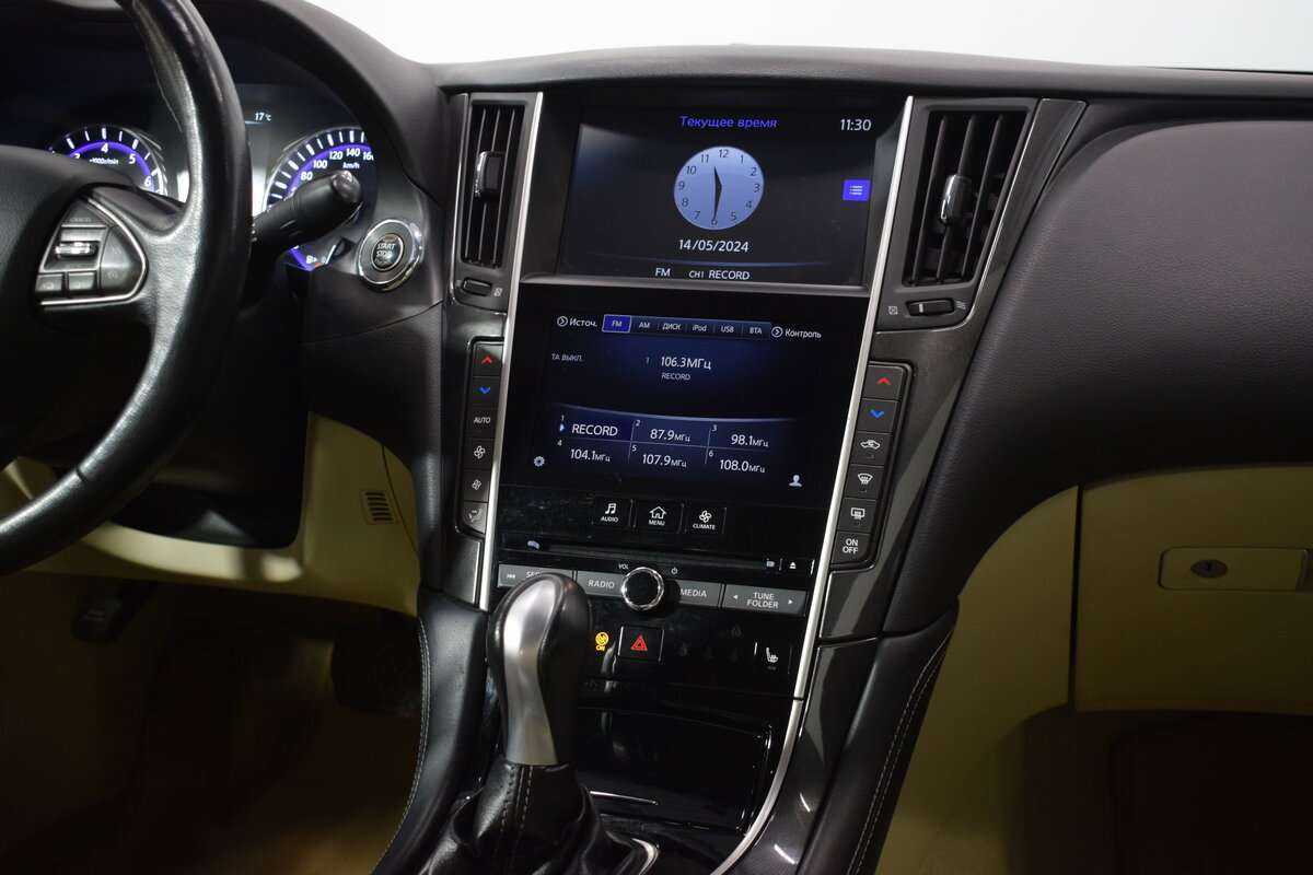 Купить Infiniti Q50, 2015, 263 000 км, фото №13