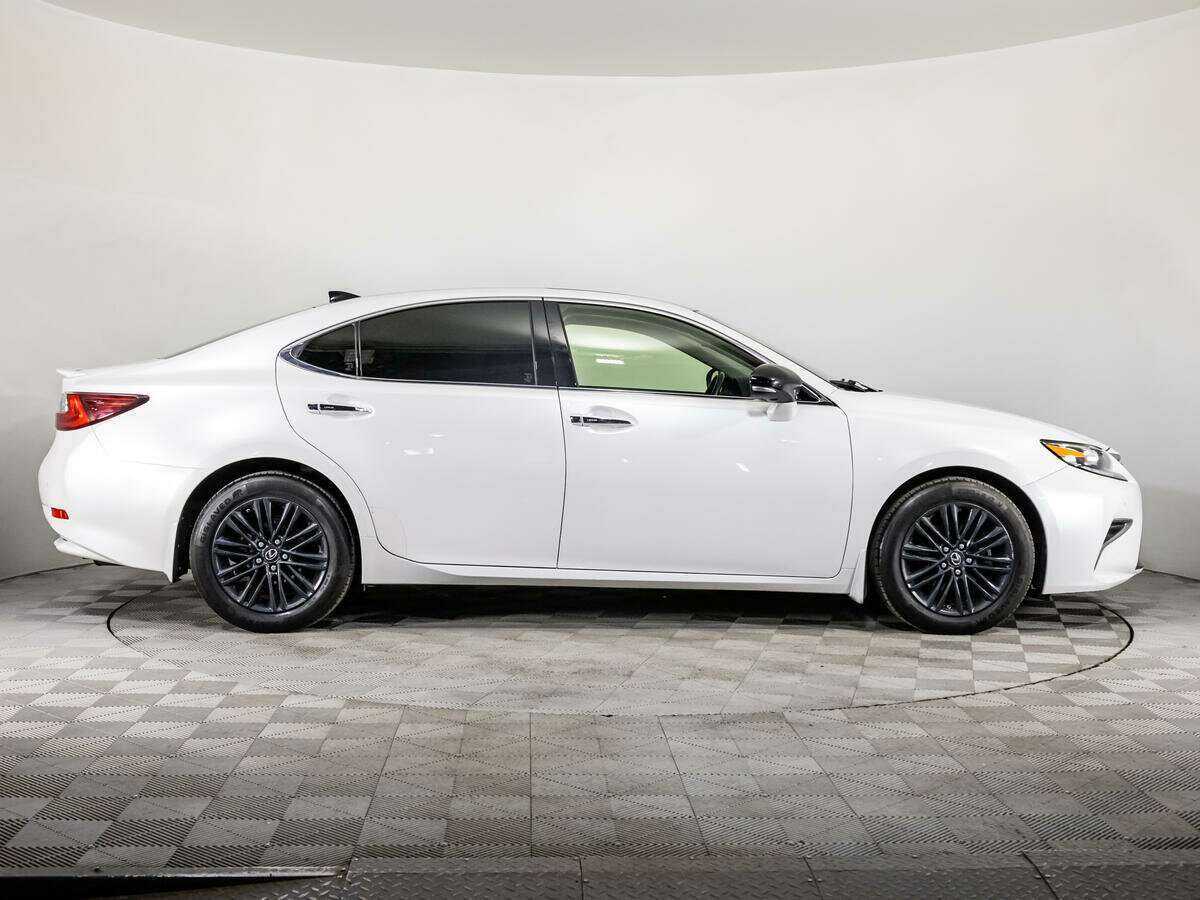 Купить Lexus ES 200, 2018, 79 188 км, фото №4