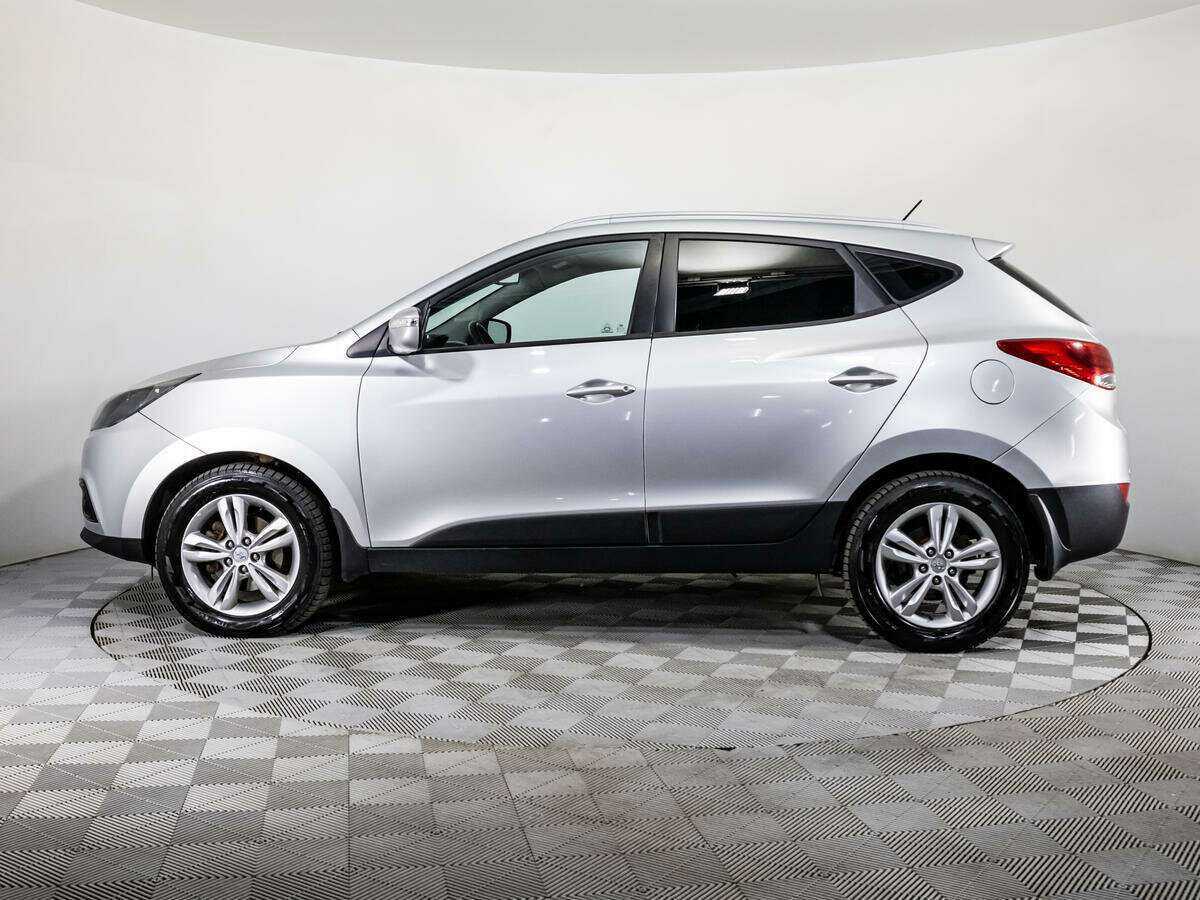 Купить Hyundai ix35, 2010, 233 758 км, фото №6