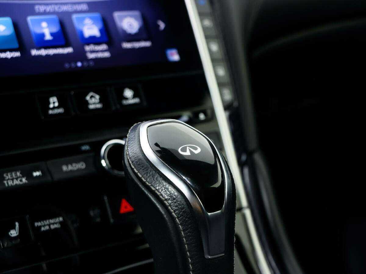 Купить Infiniti Q60, 2017, 151 907 км, фото №19