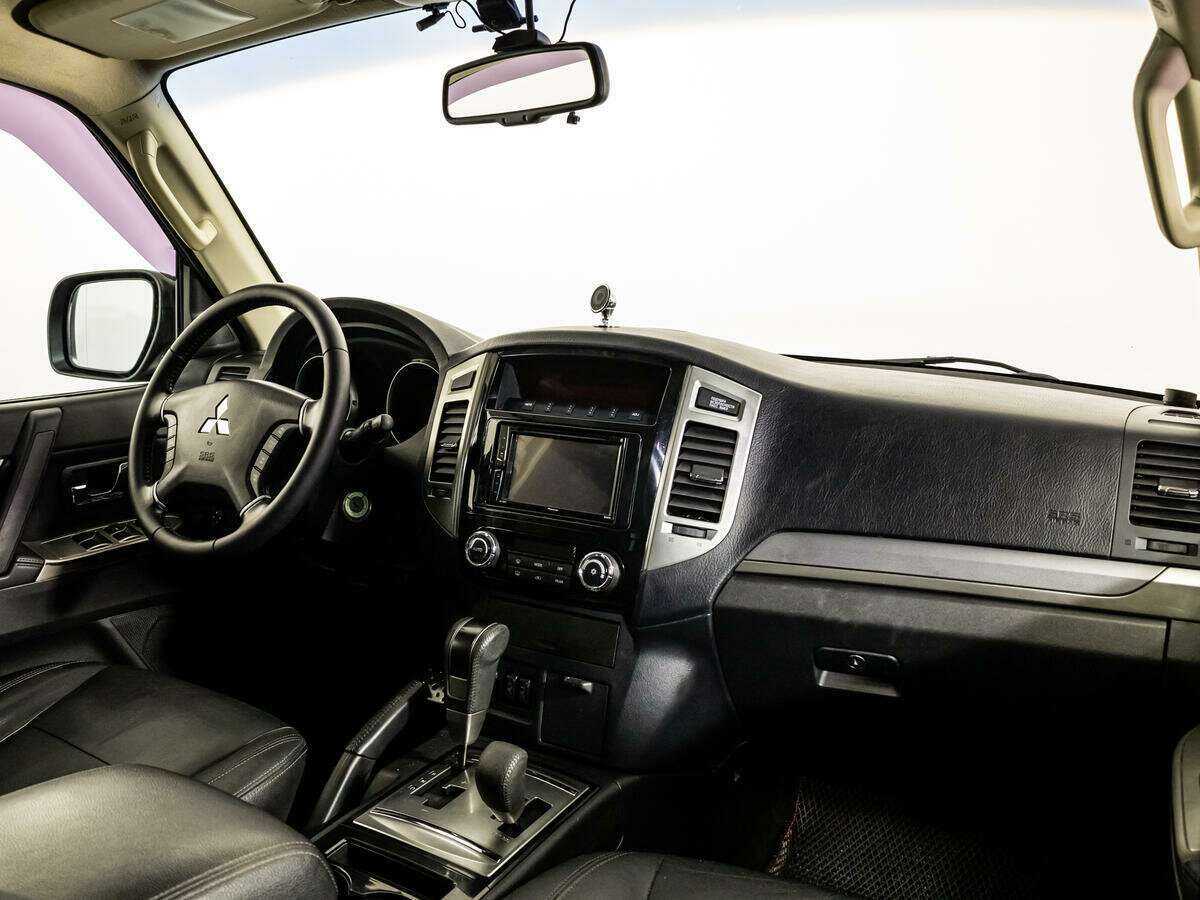 Купить Mitsubishi Pajero, 2015, 39 619 км, фото №9