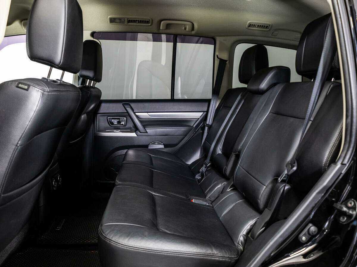 Купить Mitsubishi Pajero, 2015, 39 619 км, фото №10