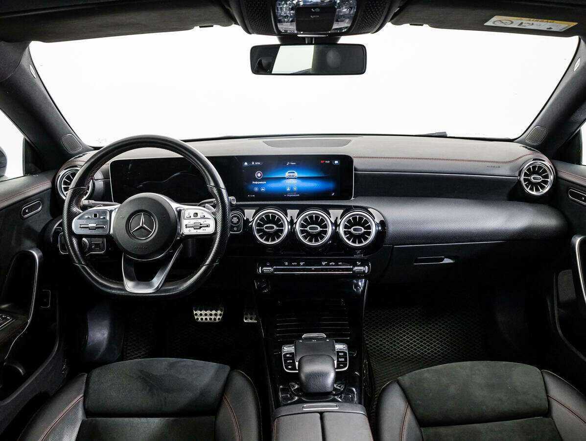 Купить Mercedes-Benz CLA 200, 2019, 102 489 км, фото №13