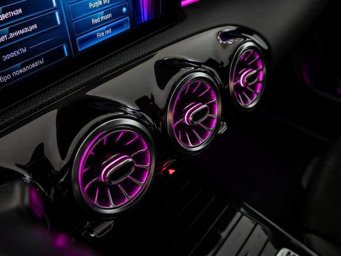 Купить Mercedes-Benz CLA 200, 2019, 102 489 км, фото №17