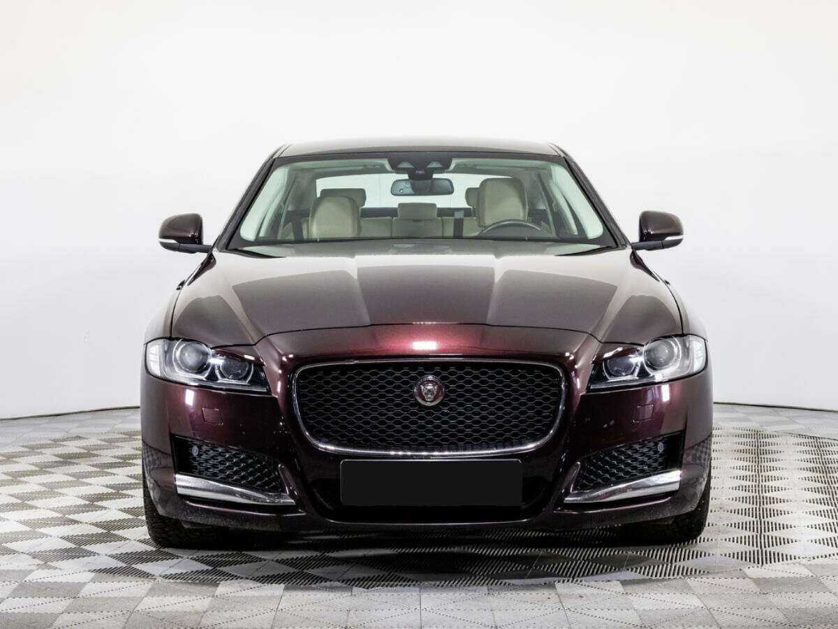 Jaguar XF