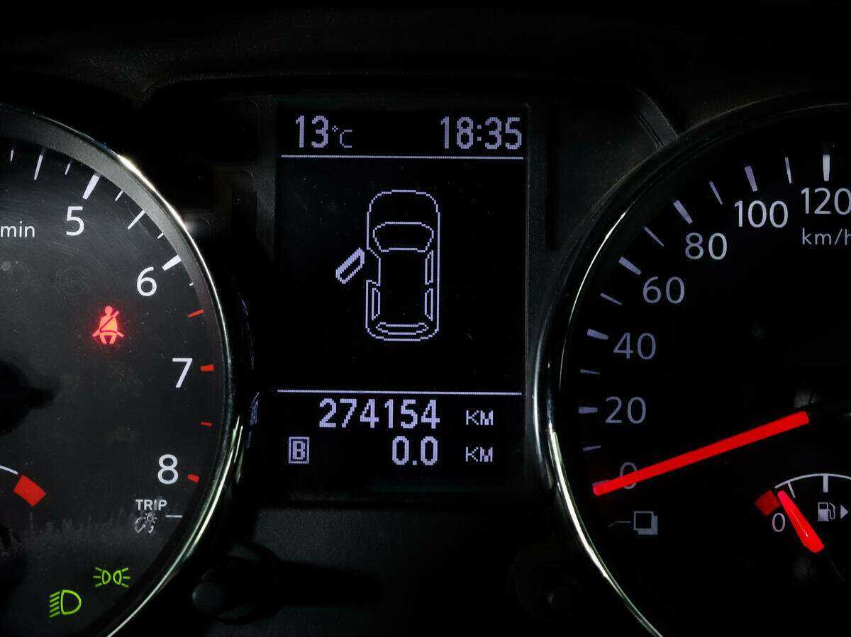 Купить Nissan Qashqai+2, 2010, 274 152 км, фото №16