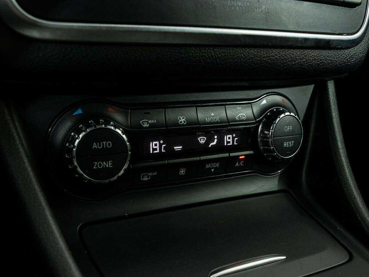 Купить Mercedes-Benz GLA 250, 2015, 245 593 км, фото №20