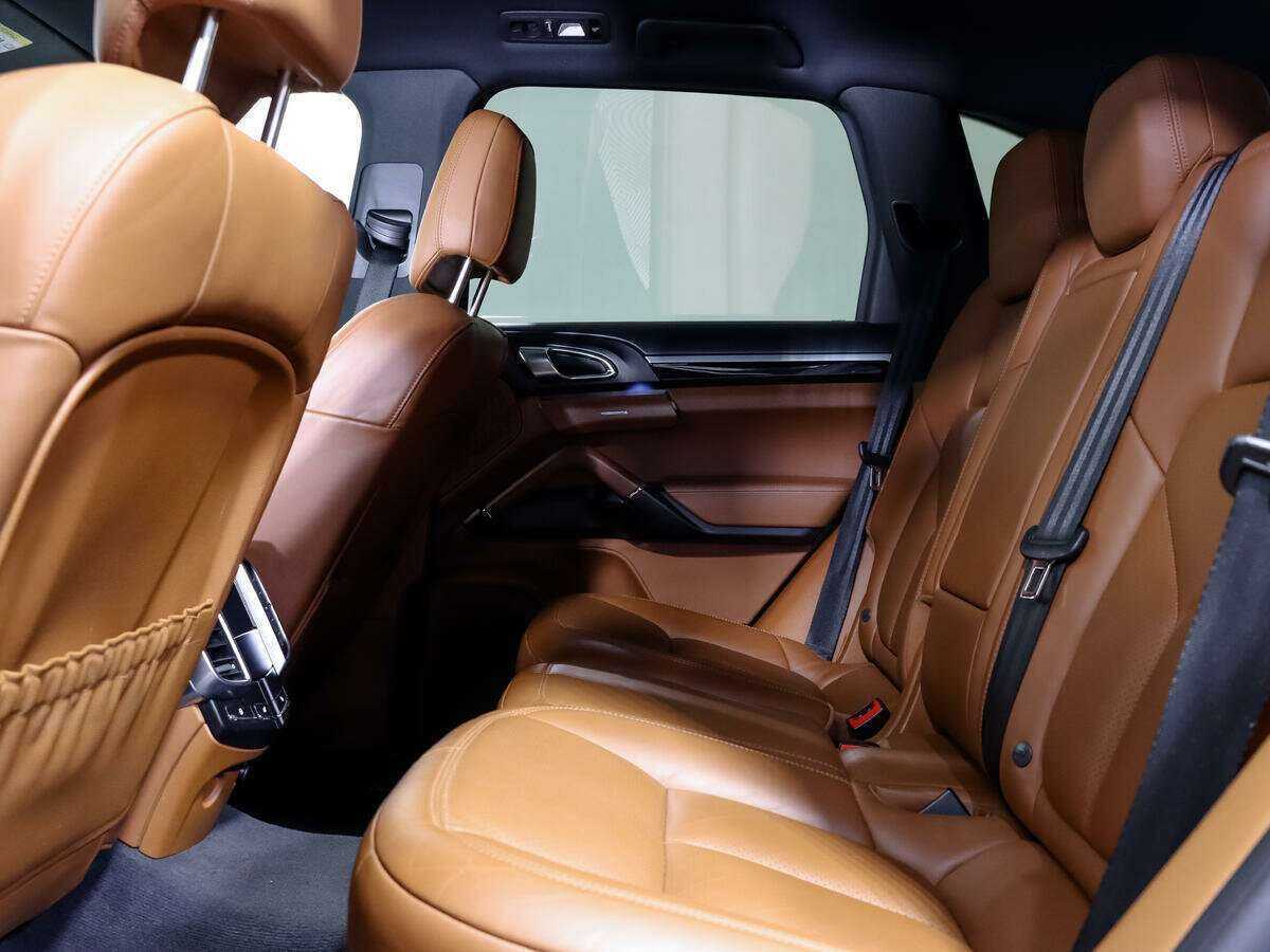Купить Porsche Cayenne, 2016, 109 608 км, фото №11