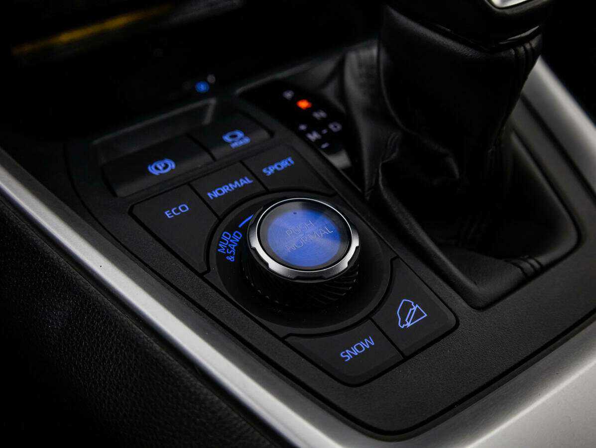 Купить Toyota RAV4, 2022, 67 561 км, фото №16