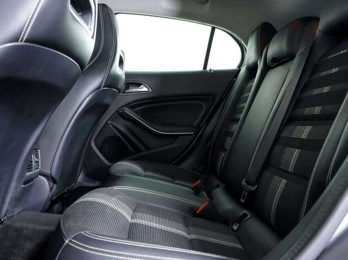 Купить Mercedes-Benz GLA 250, 2017, 73 444 км, фото №9