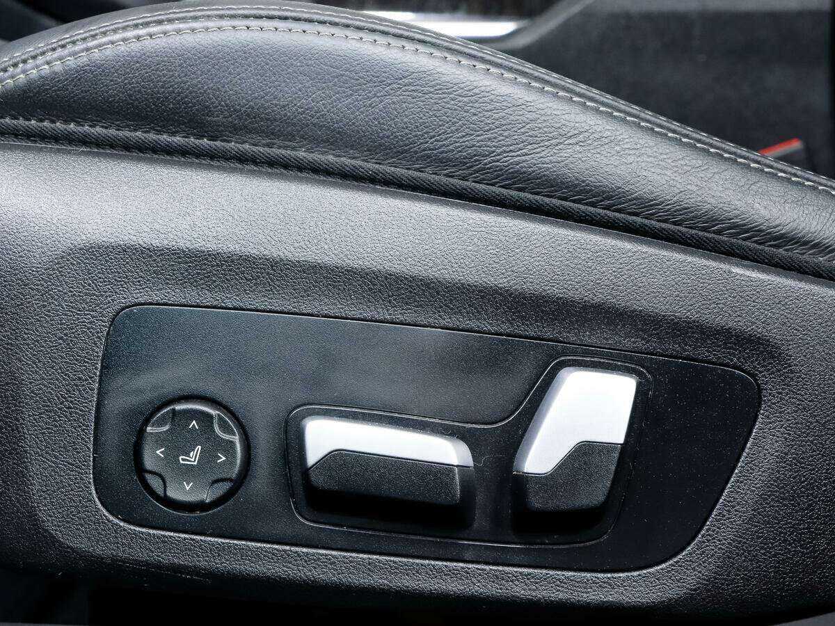 Купить BMW 3 серии 330i, 2022, 7 642 км, фото №13