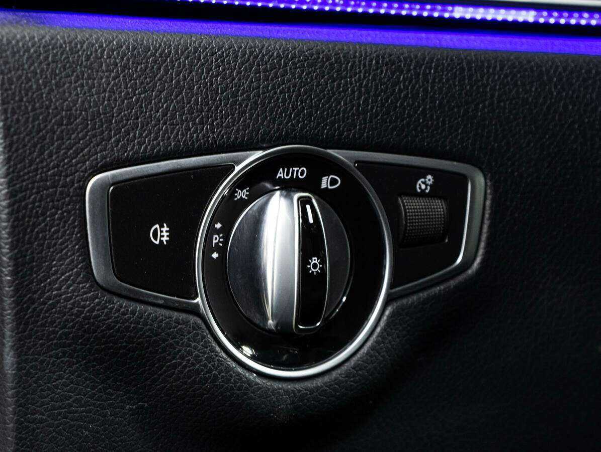 Купить Mercedes-Benz E-Класс 300 d, 2019, 72 000 км, фото №15
