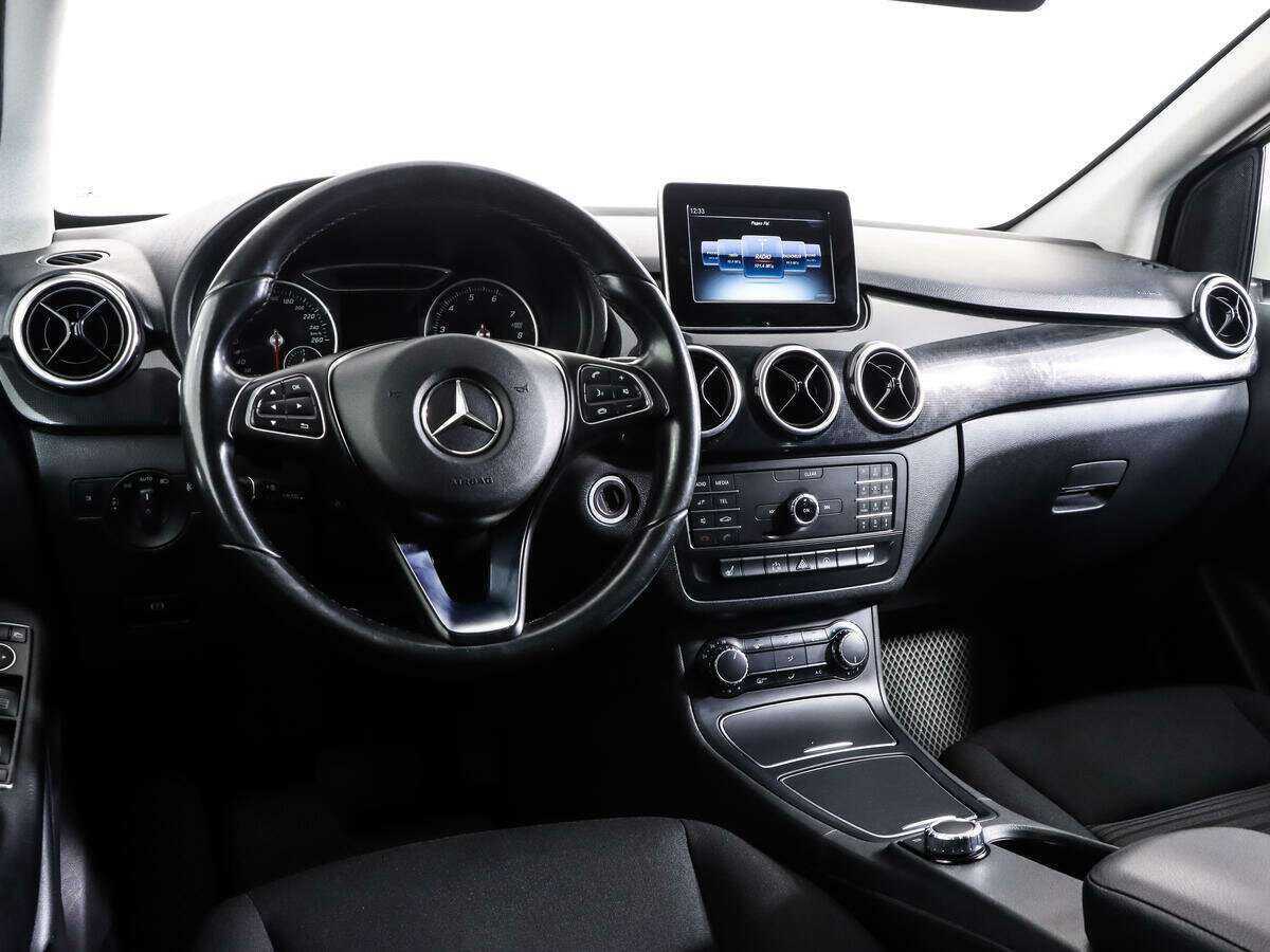 Купить Mercedes-Benz B-Класс 180, 2015, 120 326 км, фото №11