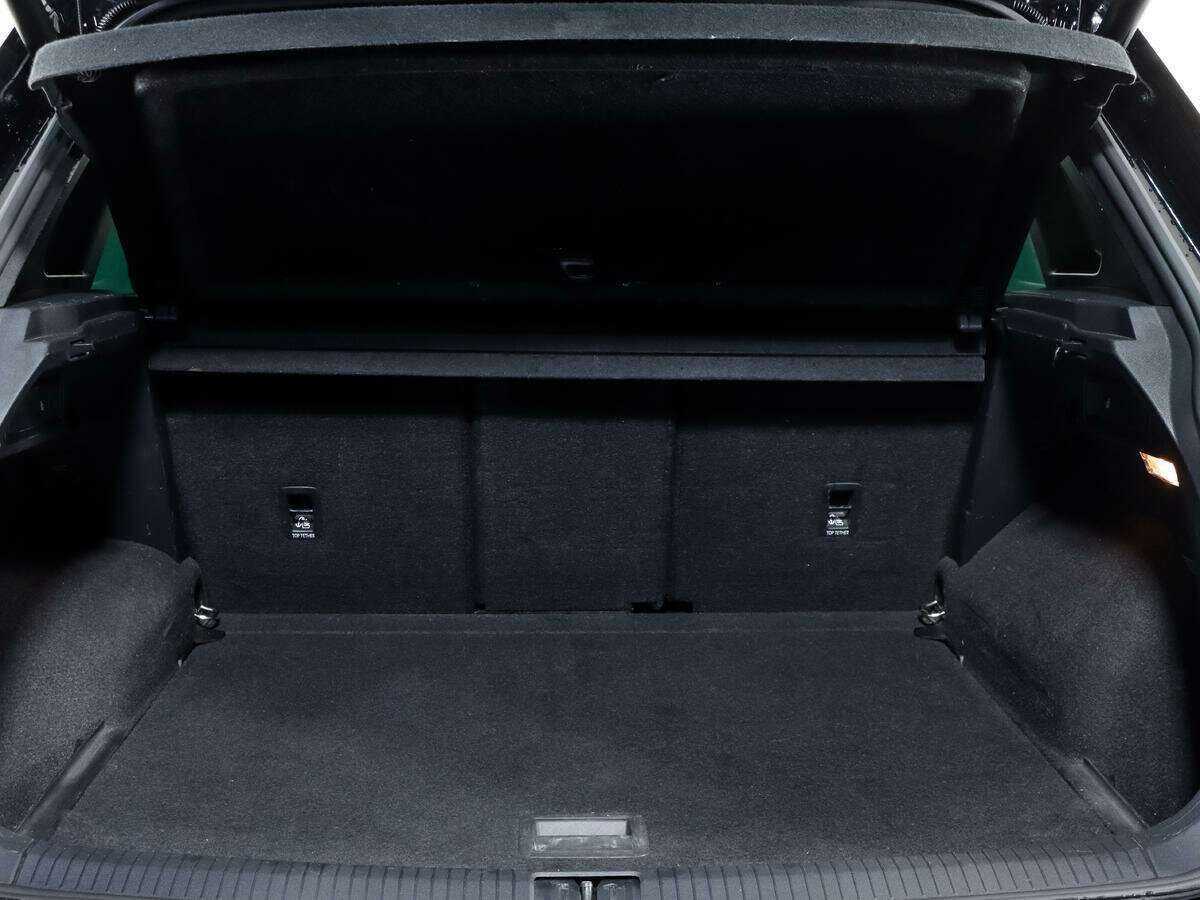 Купить Volkswagen Tiguan, 2019, 139 400 км, фото №12