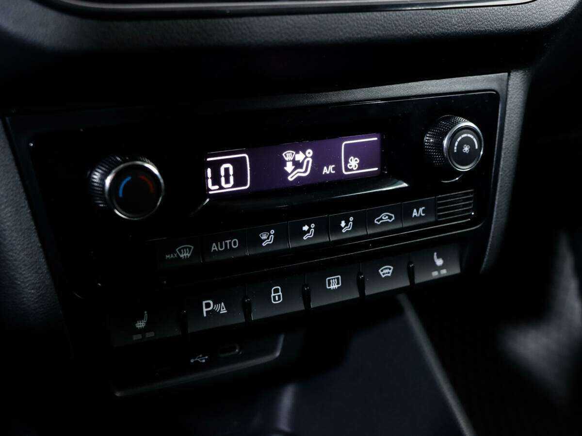 Купить Volkswagen Polo, 2021, 63 000 км, фото №13