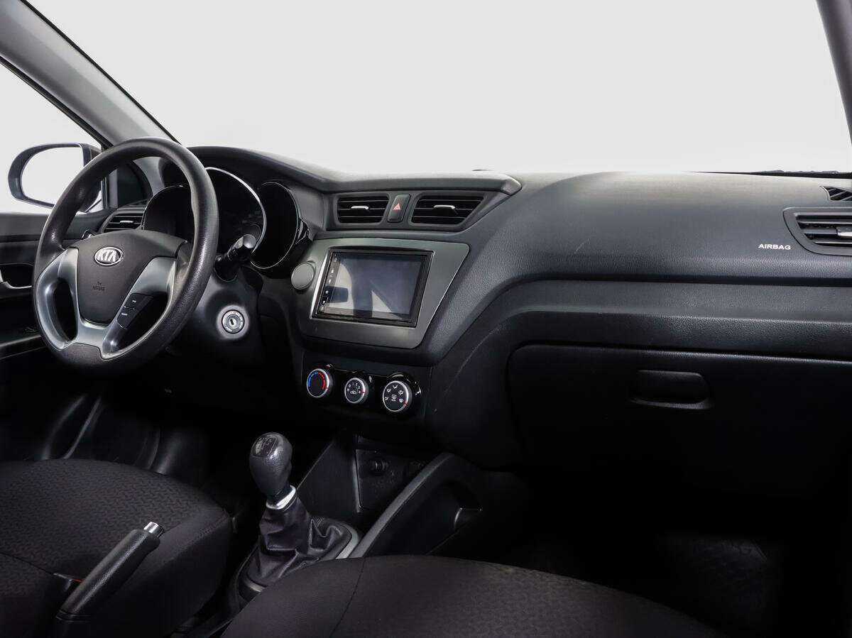 Купить Kia Rio, 2016, 66 612 км, фото №9