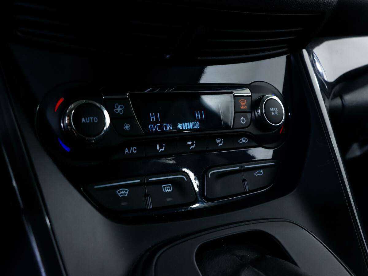 Купить Ford Kuga, 2013, 117 012 км, фото №11