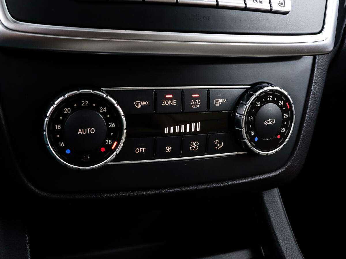 Купить Mercedes-Benz GL-Класс 350 CDI BlueTEC, 2015, 221 124 км, фото №14