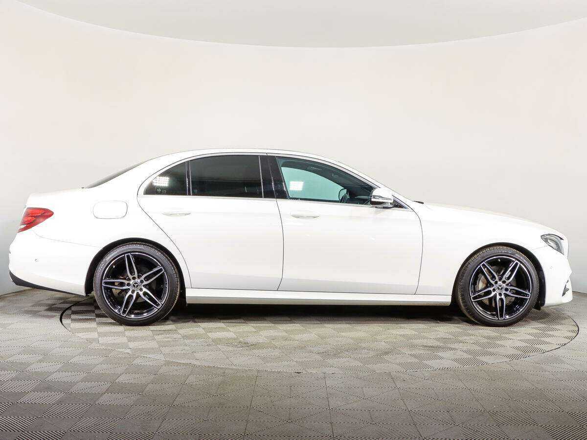 Купить Mercedes-Benz E-Класс 200, 2017, 72 113 км, фото №4