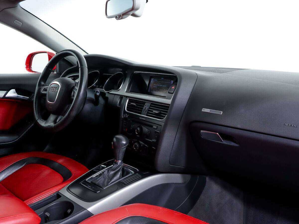 Купить Audi A5, 2010, 184 183 км, фото №9